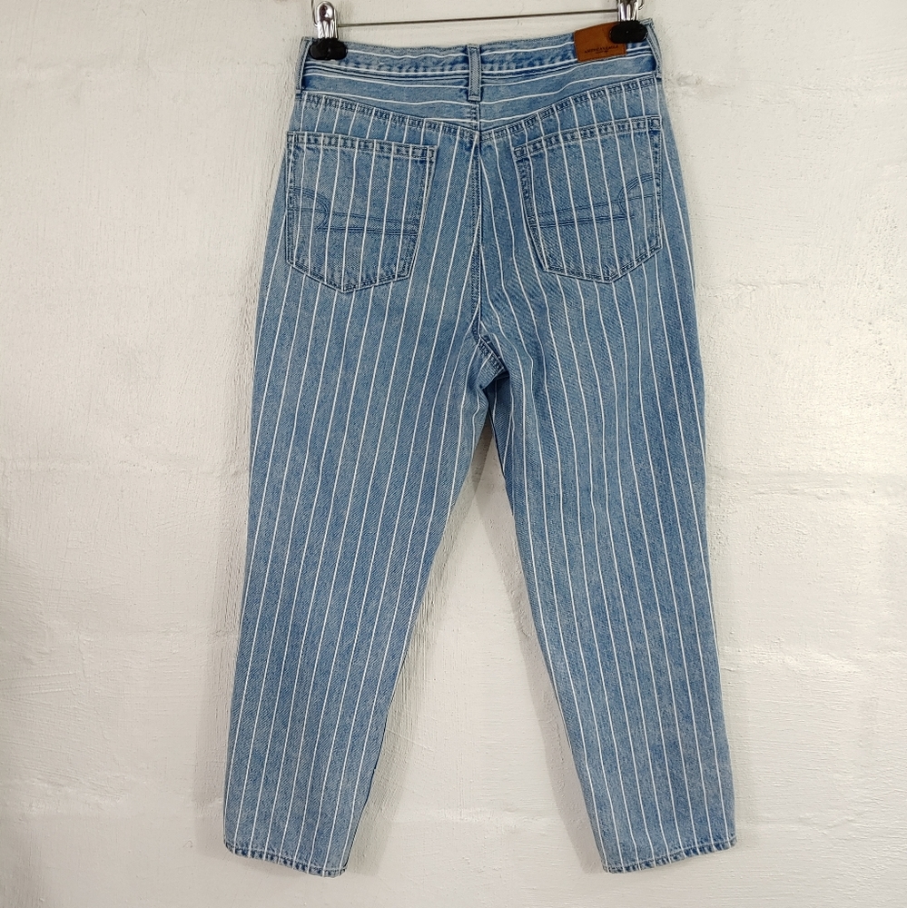 AMERICAN EAGLE PIN STRIPE MOM JEAN (637) - Picture 13 of 13